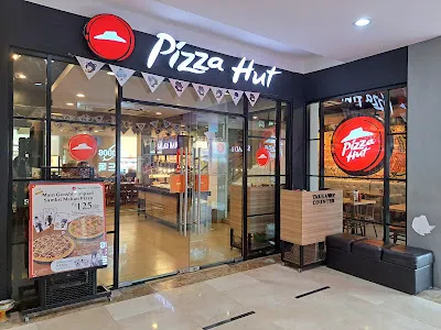 Pizza Hut Restoran 2