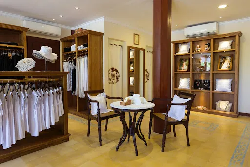 Uluwatu Handmade Balinese Lace 2