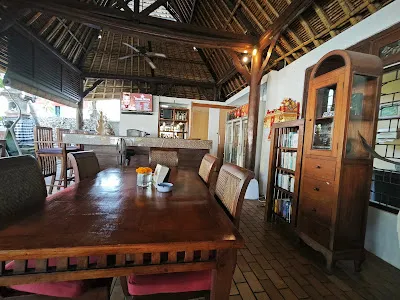 Billy's Cafe 4