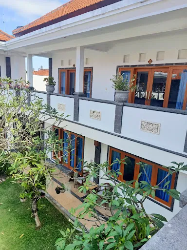 Ayu Guest House 4