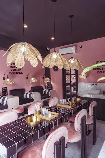 THE NAIL ROOM | SANUR 1