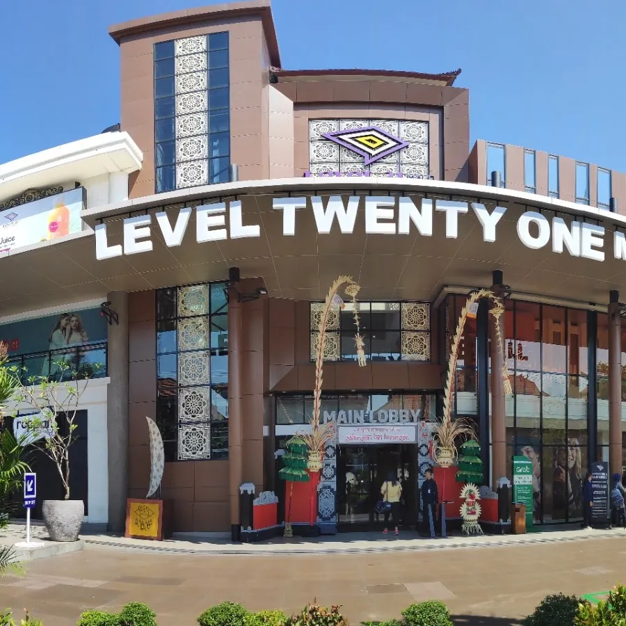 Level 21 Mall 4