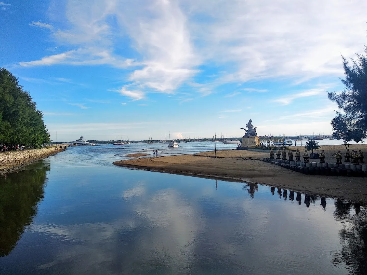TAMAN INSPIRASI dan WARUNG MUNTIG SIOKAN 4