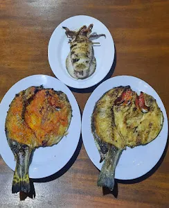 Ikan Bakar Kaki Lima 4