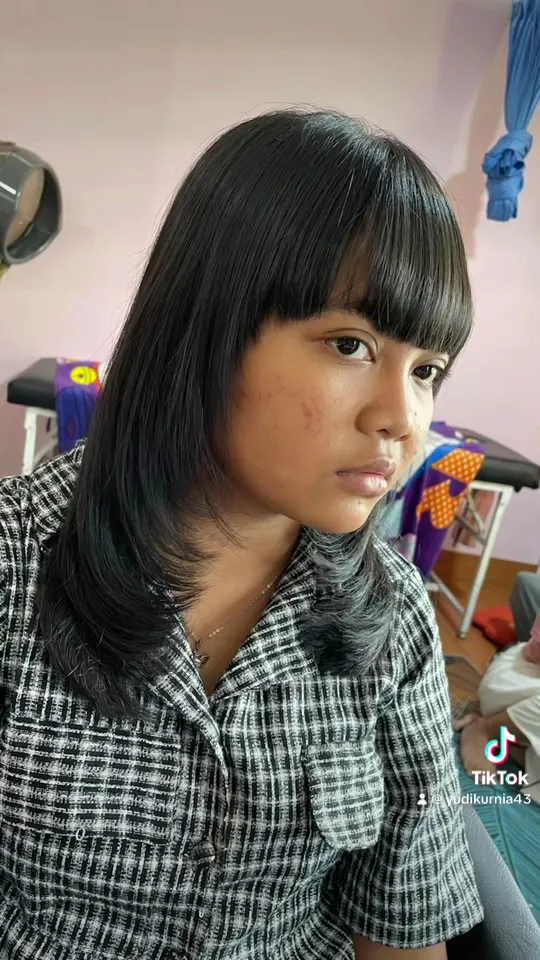 Amelia Salon Pemogan 1