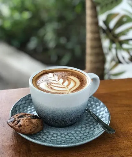 The Beach Spa & Cafe 2