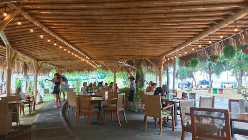 The Beach Spa & Cafe 3