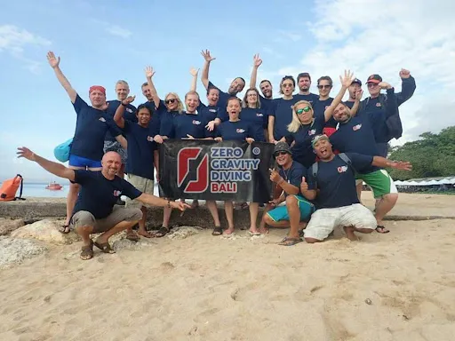ZERO GRAVITY DIVING - BALI 1