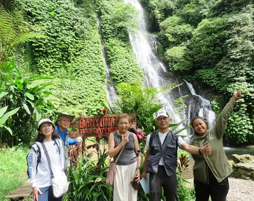 Mikha Tour n Travel 4