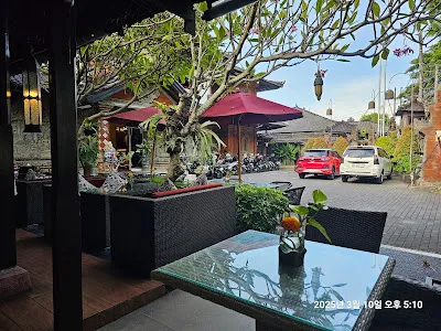 Parisi French Cuisine 2
