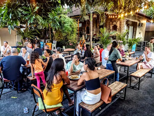 Sanur Beer Garden 1