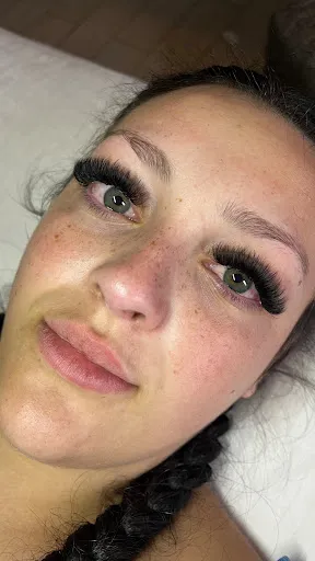 Lash Beauty Studio 2