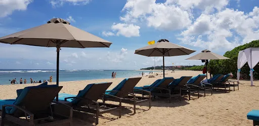 The Beach Club Bar 1