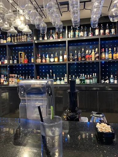 LIQUOCEAN Bar And Kitchen Nusa Dua 4