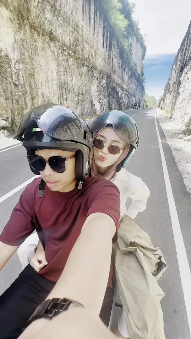 BUDI.BALITOURS ( PAKET TOUR BALI, PAKET TOUR NUSA PENIDA, SEWA VESPA BALI, SEWA MOTOR BALI, SEWA MOBIL BALI ) 1