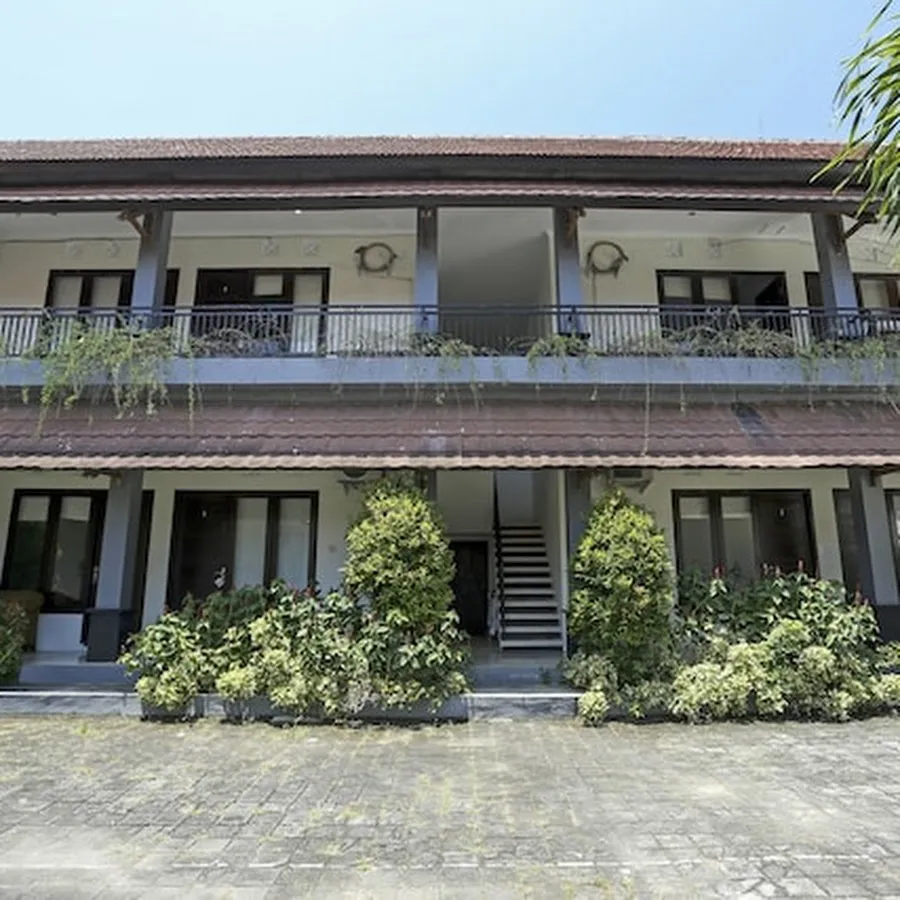 Giri Puspa Guest House 4