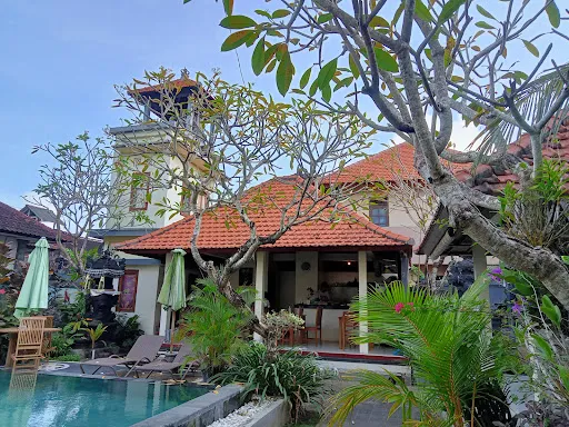 Puri Clinton Bali
