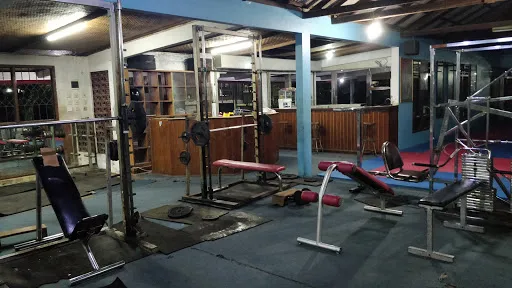 Pratama Fitness 4