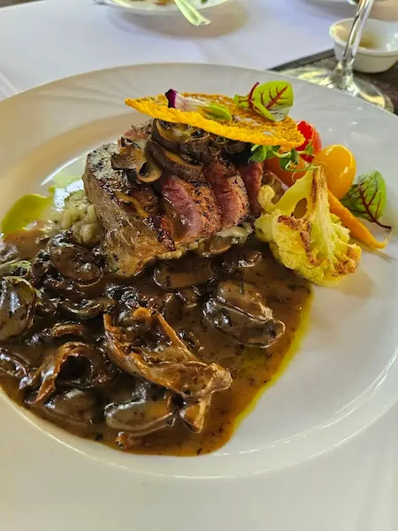 Piasan - Nusa Dua Restaurant 4