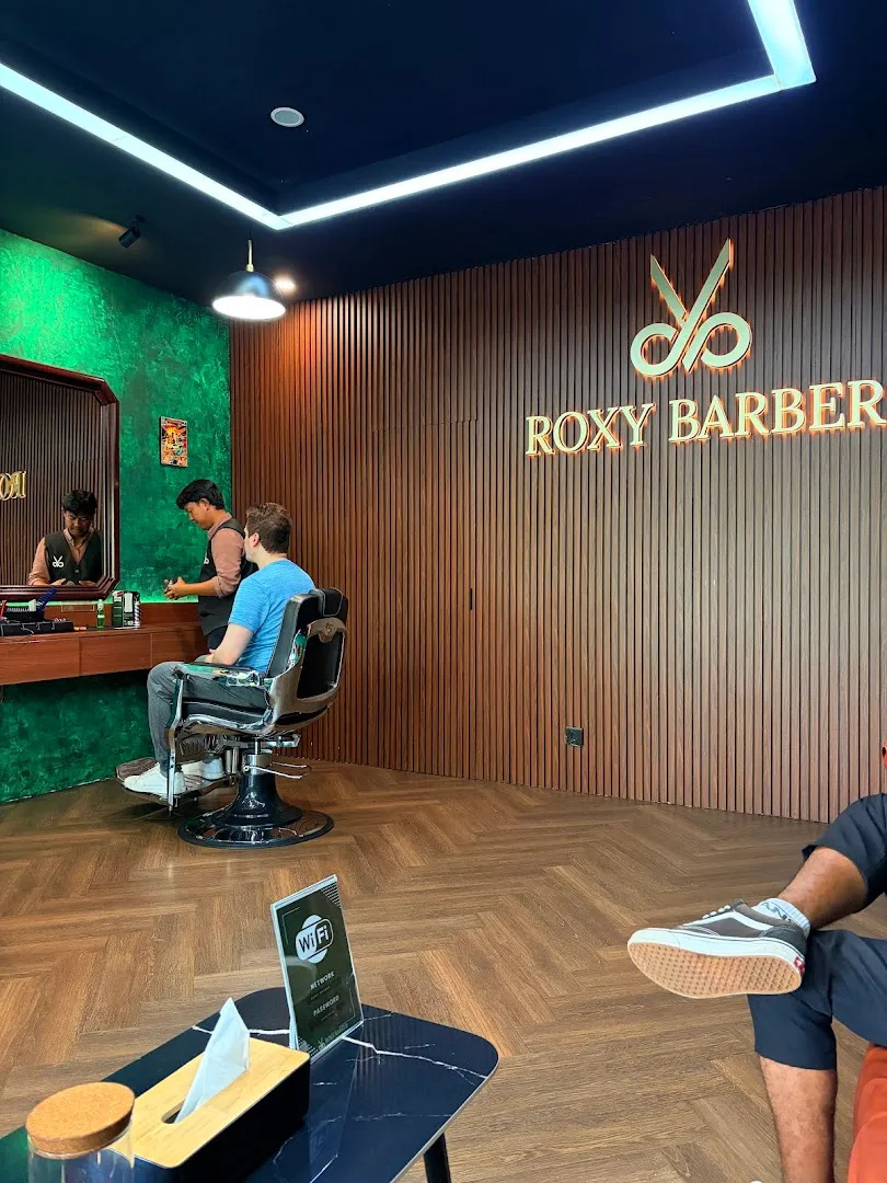 ROXY BARBER 2