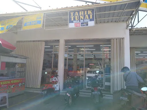 Indomaret Pantai Geger 4