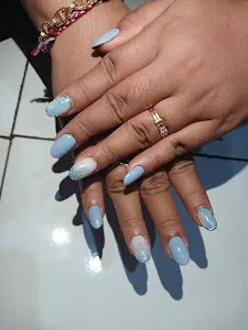 Gee Beauty Studio 4 2