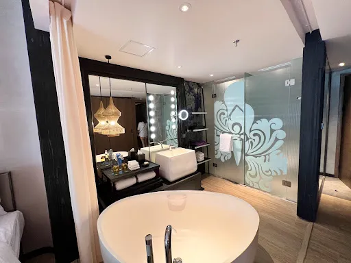 Renaissance Bali Nusa Dua Resort 3
