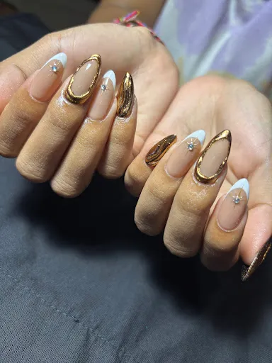 Clay Nail Bar 1