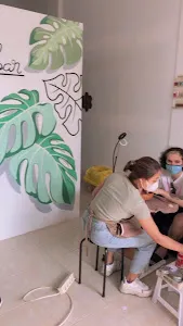 Clay Nail Bar 2