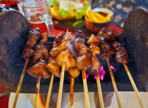 Tavern De Bali Bar and Restaurant 3