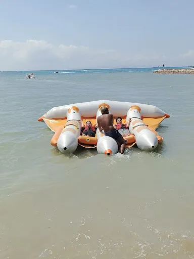 PT. Hot Dog Water Sport and Dive Center 4