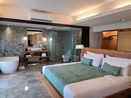 Amnaya Resort Nusa Dua 1