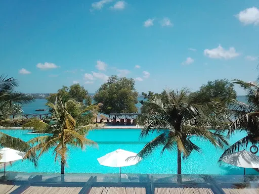 Peninsula Bay Resort 2