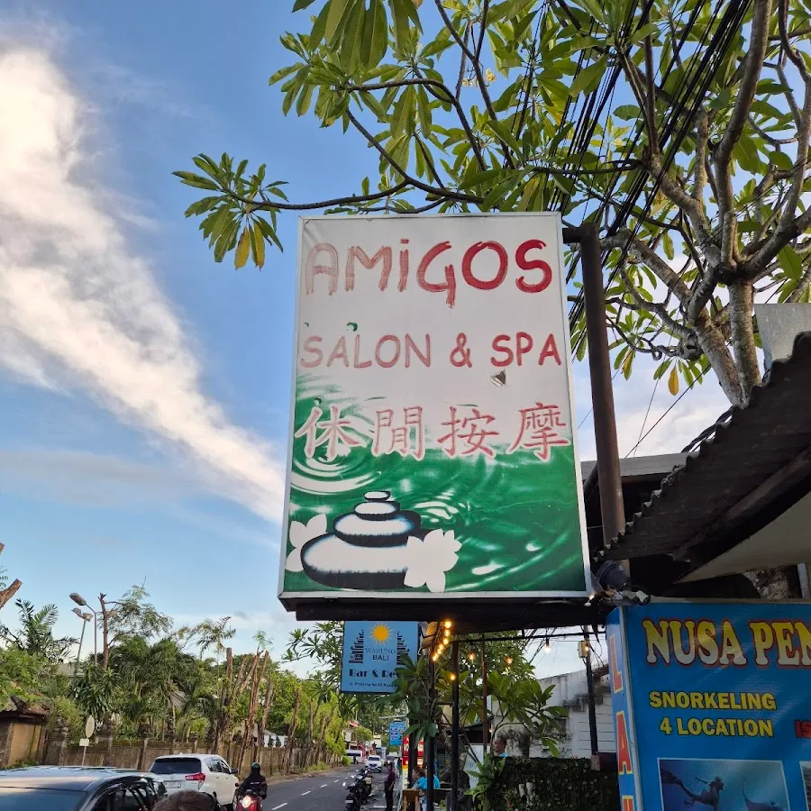 Amigos Salon & Spa 3