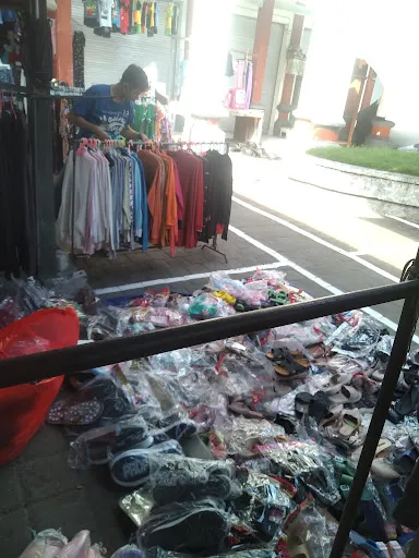 Pasar pakraman tanjung benoa 3