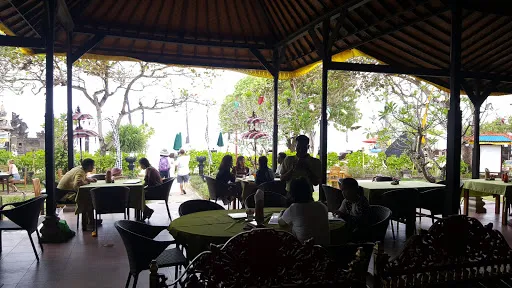 Yasa Segara Bengiat Restoran