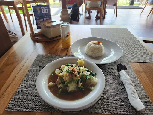 Yasa Segara Bengiat Restoran 3