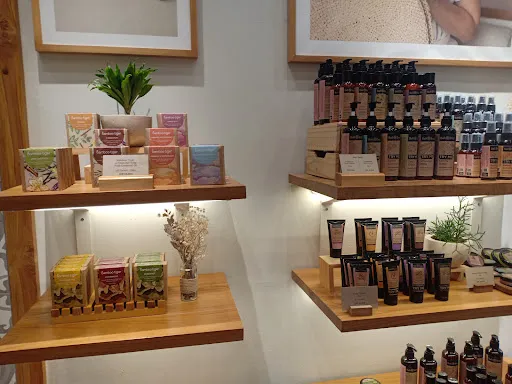 Bali Soap Flagship Store 2