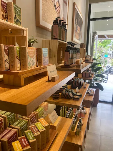 Bali Soap Flagship Store 3