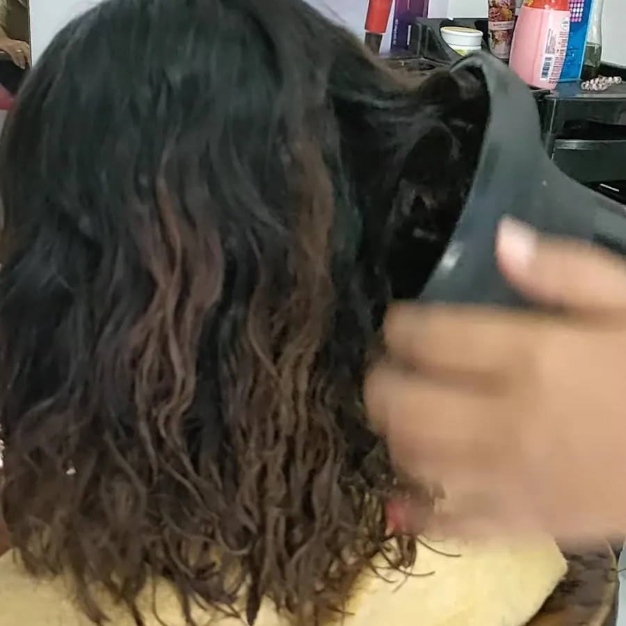 Salon Trisna 1