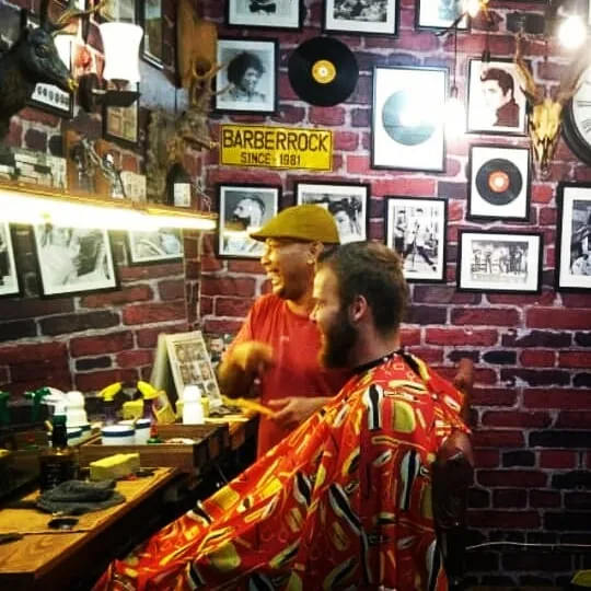 Modern Barber Shop 4