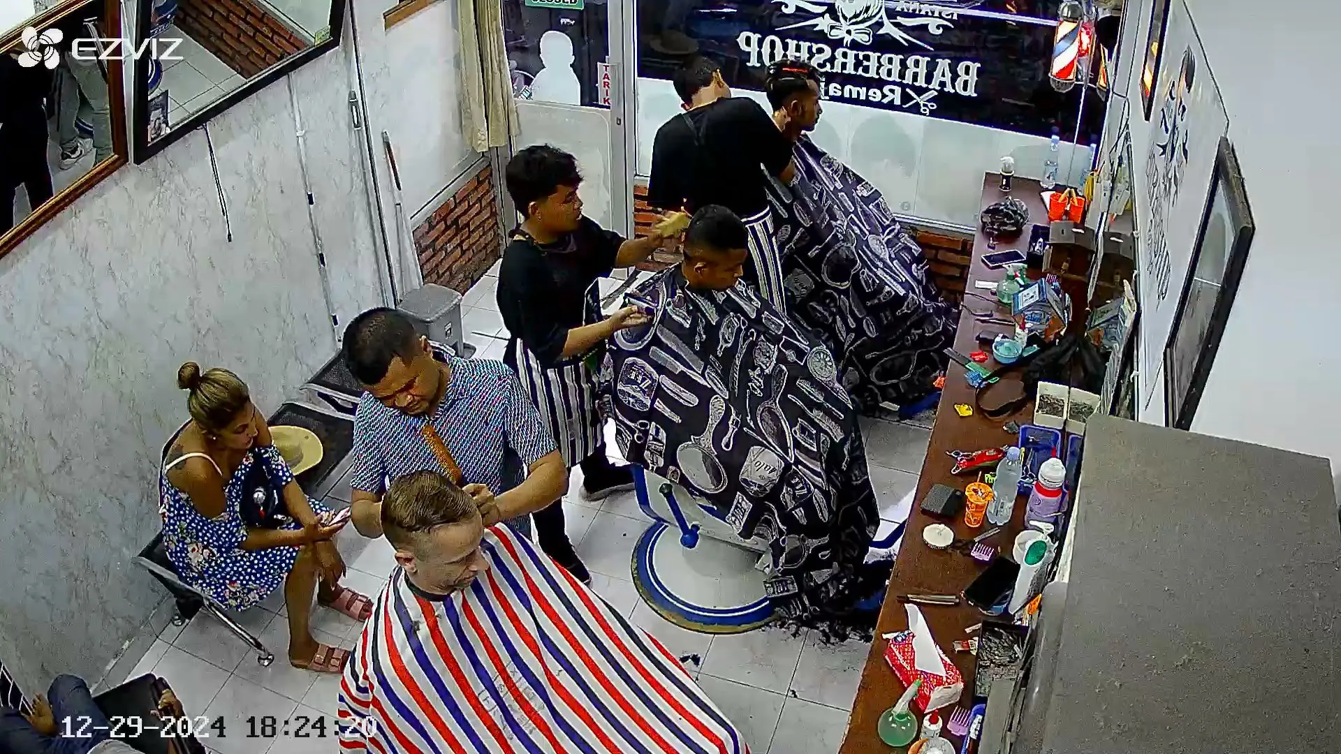 Barbershop Remaja 2