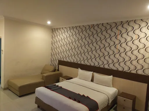 The Kanjeng Hotel Kuta 1