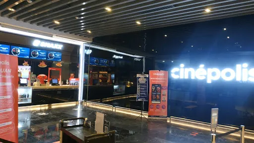 Cinépolis Lippo Mall Kuta 4