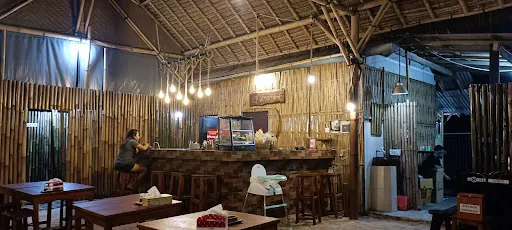 Warung Purnama