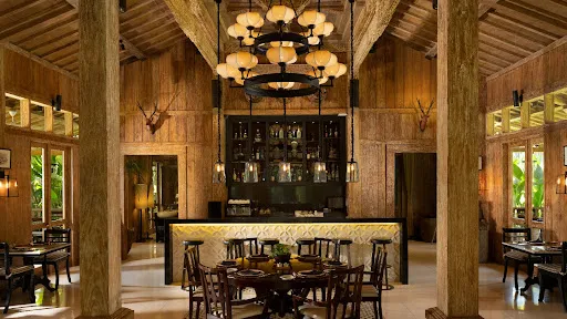 Kayumanis Resto Jimbaran 1