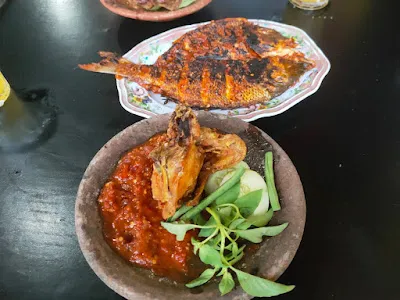Jukung Bali Seafood 4