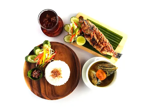 Aroma Restaurant 2