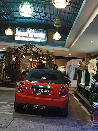 Tepi Pantai Bali Seafood Restaurant 4