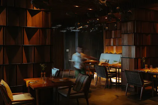 W Senses Grill Dining & Bar Restaurant 3